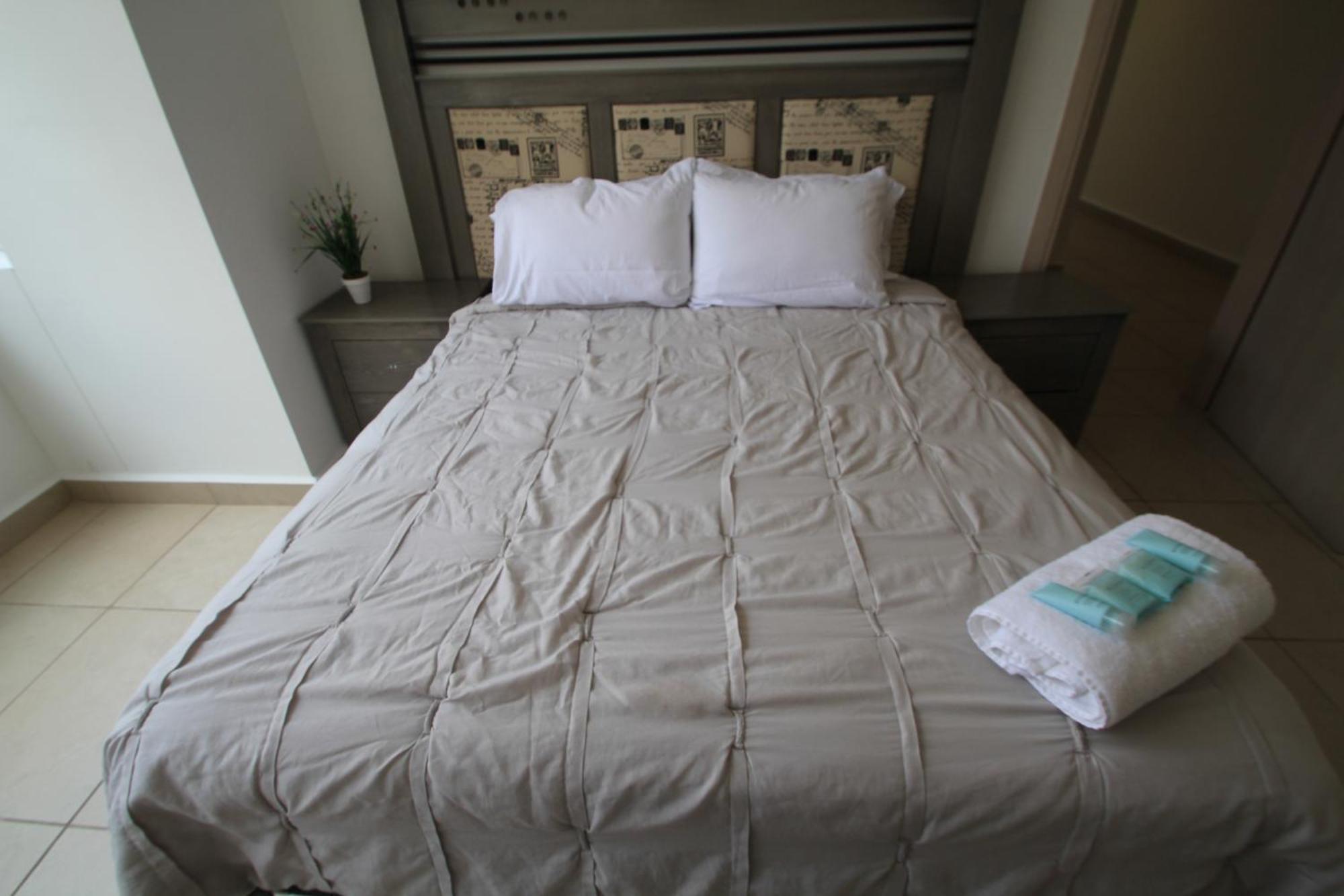 Boutique Downtown 707 Two Bedrooms Appartement