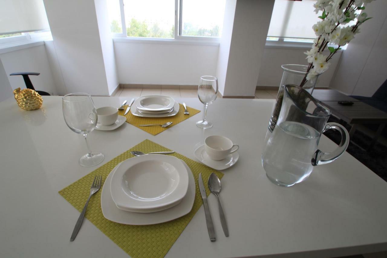 Boutique Downtown 707 Two Bedrooms Mexico