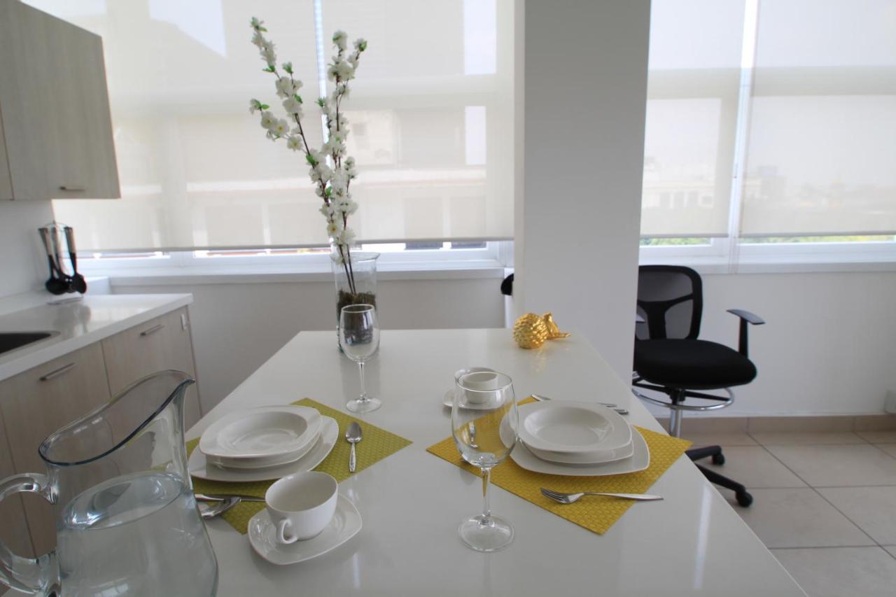 Boutique Downtown 707 Two Bedrooms Appartement